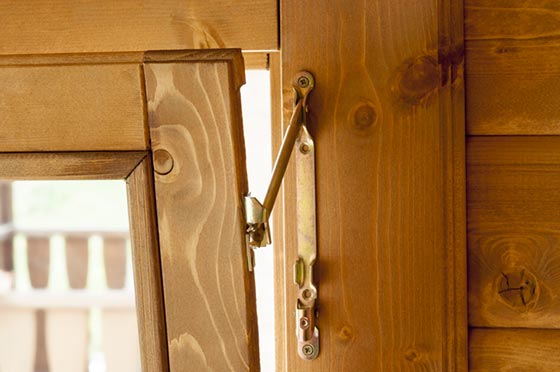 Casette in Legno Rustica apertura finestra ...