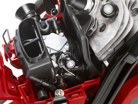 Clean Power della Motosega Jonsered Usata ...