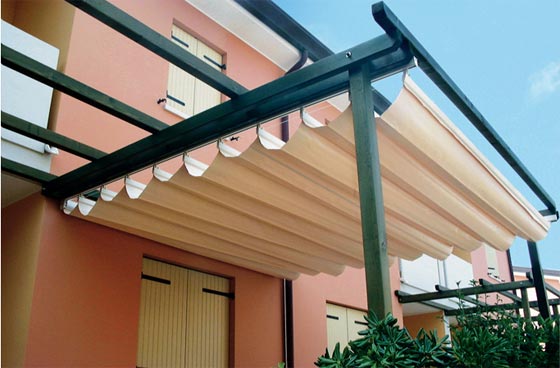 Apertura Telo della Pergola Light ...