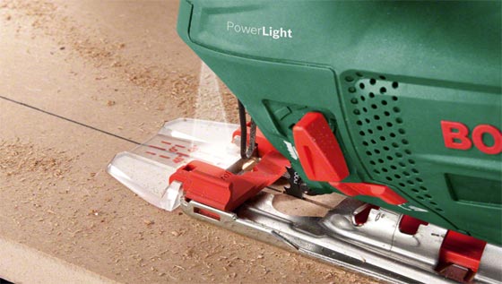 CutControl e minitorcia PowerLight integrata del Seghetto Alternativo Bosch Laser ...