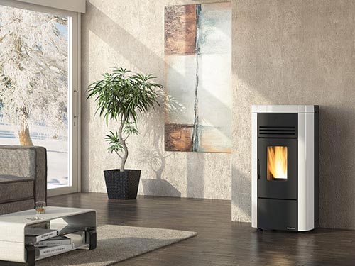 Stufe a Pellet Angela plus sp funzionamento ... Stufe a Pellet Angela plus sp funzionamento ...
