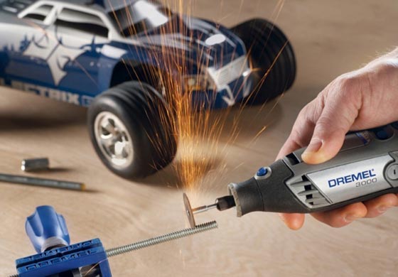 Taglio Metalli del mini trapano dremel ...