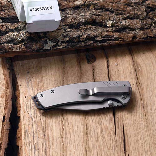 Coltello Chiudibile Maserin caratteristiche struttura ...