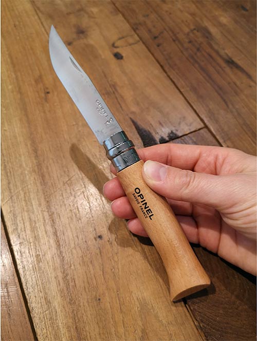 Coltello Opinel n°8 esposizione apertura ...