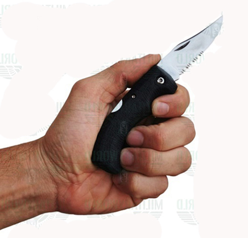 Coltelli a serramanico scorpion black rubber impugnatura ...