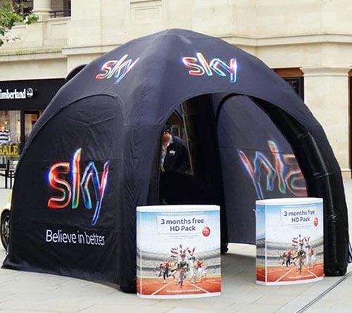 Gazebo gonfiabili igloo utilizzo al party ...