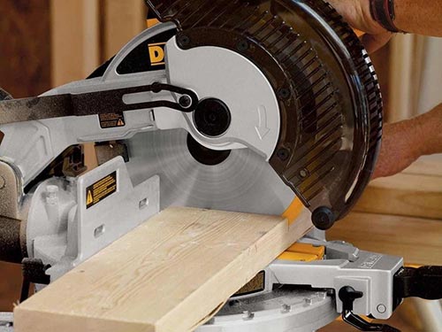 Troncatrice DW713 taglio legno ...
